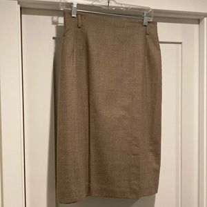 Vintage women’s pencil skirt